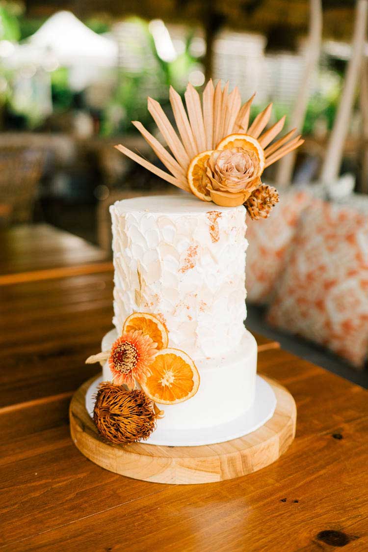 two tier cake wedding in Miami